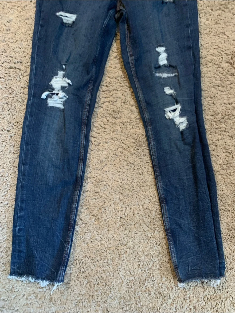 Old Navy Rockstar Super Skinny Distressed Raw Hem High Rise Jeans 4